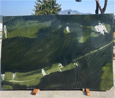 Verde Avocatus Quartzite Slab