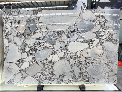 Iljunfant White Marble Slab